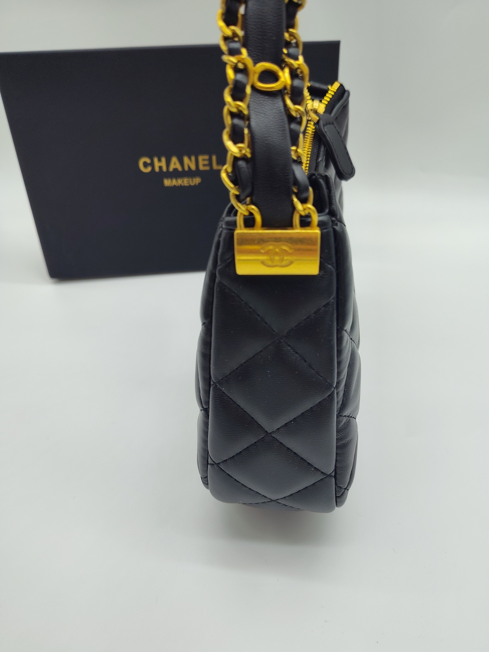 CHANEL Makeup Quilted Chain Shoulder Pouch Black Gold Vanity Bag GWP - Picture 3 of 15